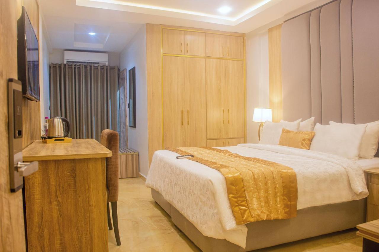 Swiss International Beland Hotel Owerri Dış mekan fotoğraf